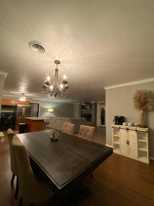 Large Modern Family Home! Soncy Luaran gambar